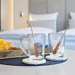 מלון Zzzpace Smart-hotel Zentrum