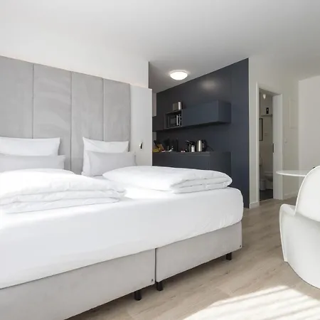 Zzzpace Smart-hotel Zentrum 호텔 빌레펠트