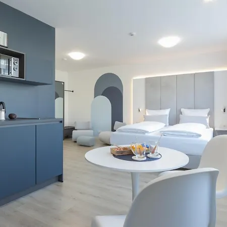 Zzzpace Smart-hotel Zentrum 호텔