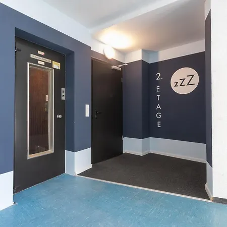 Zzzpace Smart-hotel Zentrum 호텔 빌레펠트