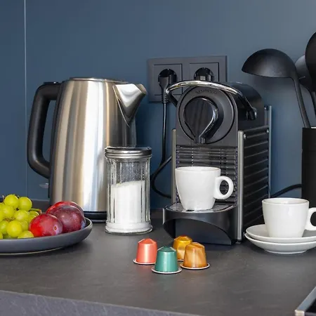 Zzzpace Smart-hotel Zentrum 호텔