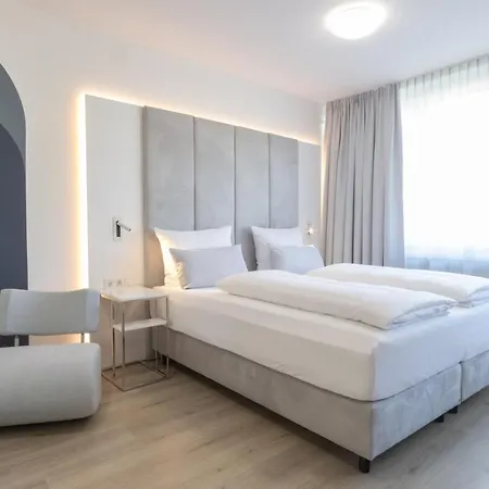 Zzzpace Smart-hotel Zentrum 2*