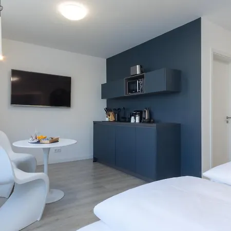 Zzzpace Smart-hotel Zentrum 호텔