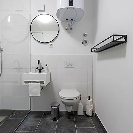 Zzzpace Smart-hotel Zentrum מלון בילפלד