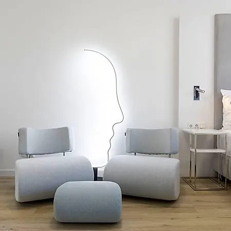 מלון Zzzpace Smart-hotel Zentrum 4*