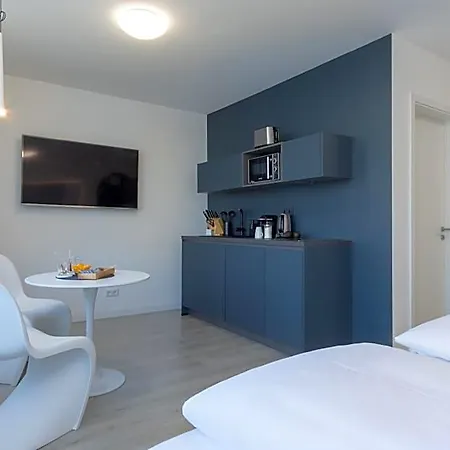 Zzzpace Smart-hotel Zentrum מלון בילפלד